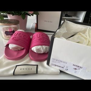 Gucci slides